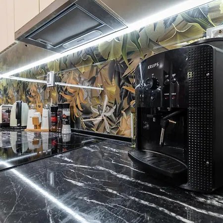 Modern & Elegant Center * פלובדיב