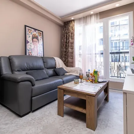 דירה Modern & Elegant Center פלובדיב