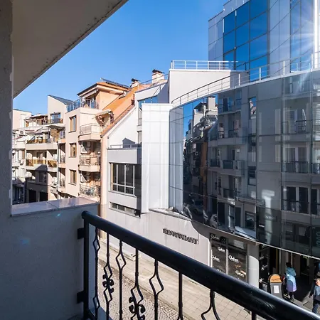 Lejlighed Modern & Elegant Center Plovdiv