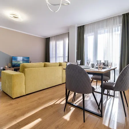 Modern & Elegant Center Apartment Plovdiv